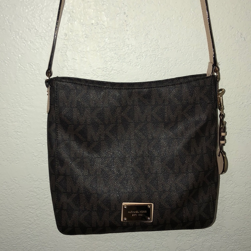 Mk purse